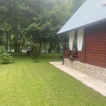 Vikendica Unapark Krakovo
